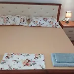 Mateo 3* ديرمي