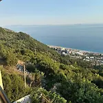 Mateo بيت ضيافة 3*