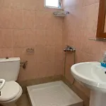 Mateo بيت ضيافة ديرمي