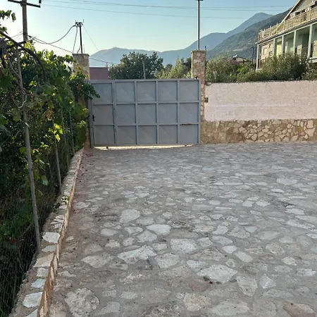 Mateo Casa de hóspedes Dhërmi